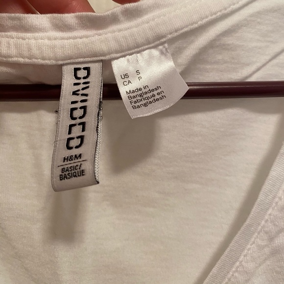 Basic tee - Picture 2 of 3